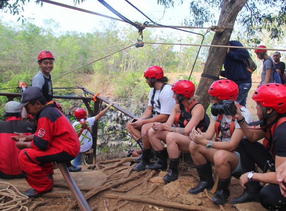 Merapi Jeep Sunrise & Jomblang Cave Adventure