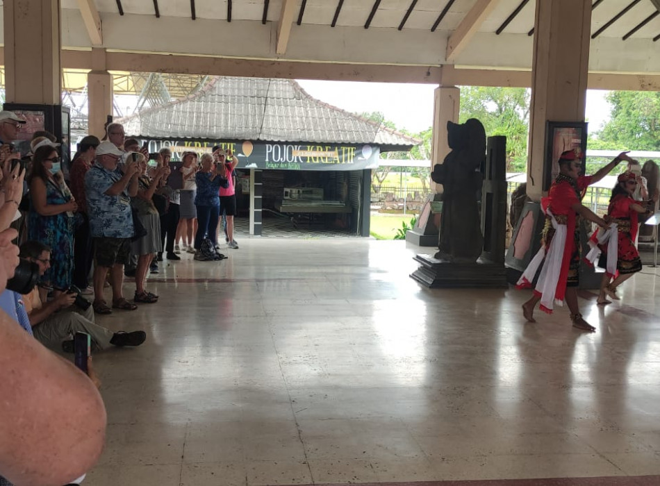 From Surabaya Port : Majapahit Temple Tours