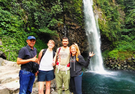 West Sumatera: 4D3N Padang Bukittinggi Tour