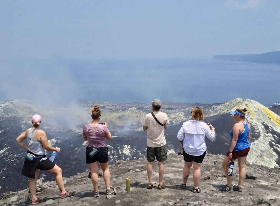 Jakarta : Krakatoa Full Day Tour