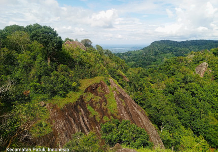 Jomblang Cave Nglanggeran Ancient Volcano