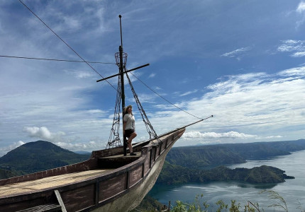 Medan: Taman Simalem Tour