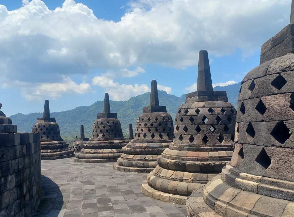 Semarang Port: Borobudur and Prambanan