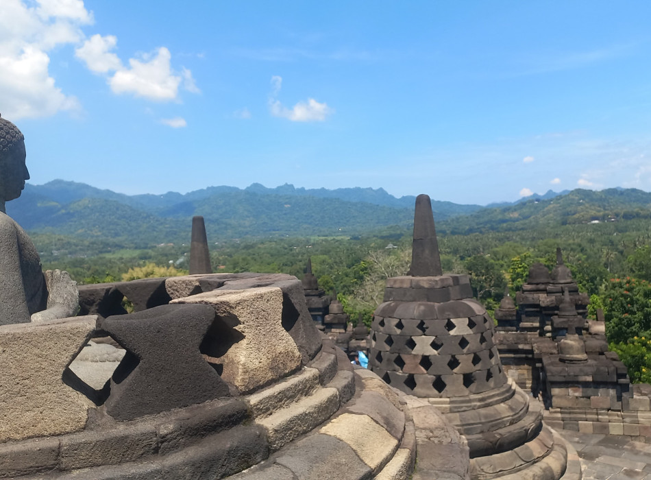 Sunrise Borobudur Selogriyo