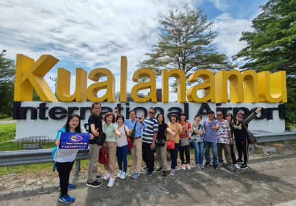 Medan: Lake Toba Tour 4D3N